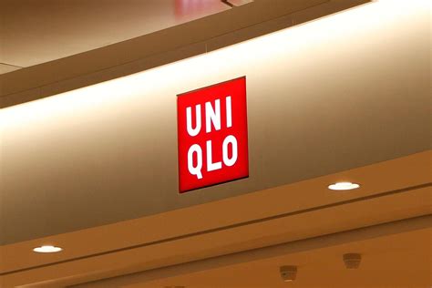 uniqlo neuhauser straße.